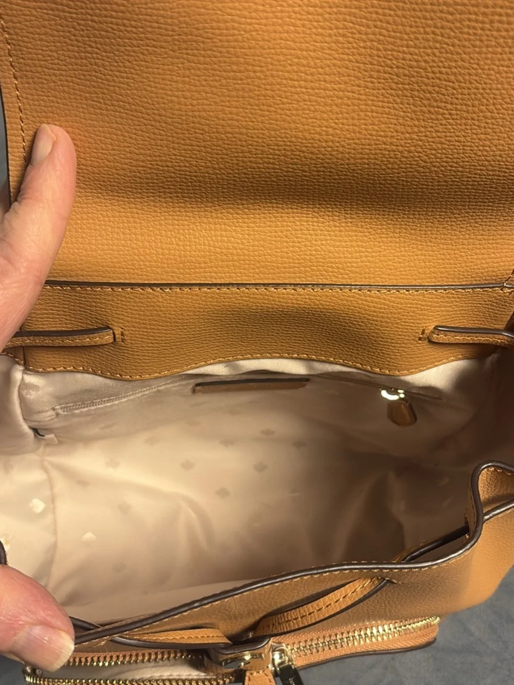 Michael Kors Navy and Beige Men’s Signature Crossbody Belt Bag
